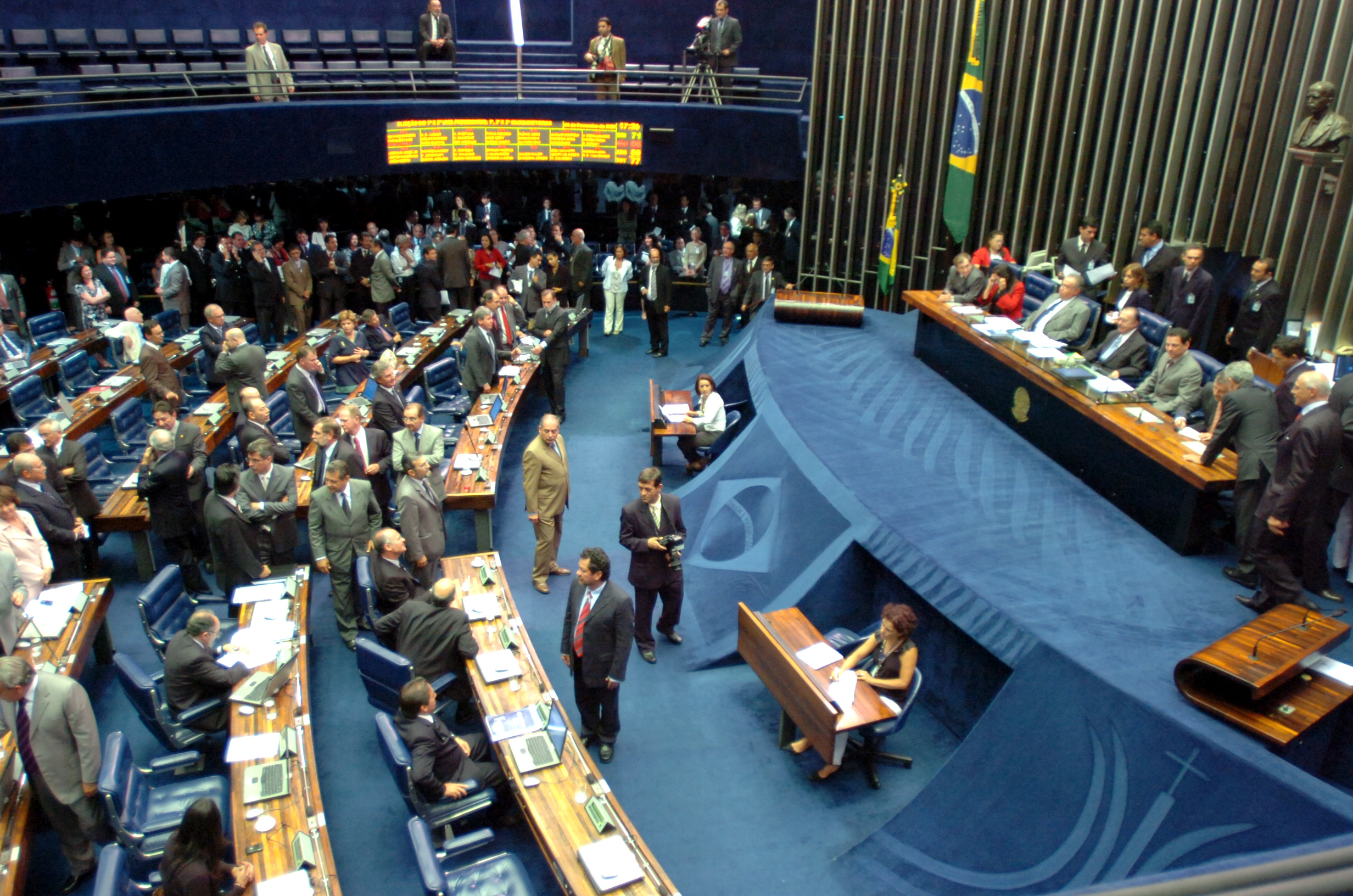 Resultado de imagem para PLENARIO DO SENADO